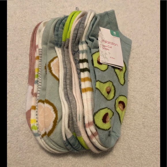 NWT Xhilaration Size 4 - 10, 10 pairs of low cut socks